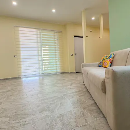 Tono House * Paterno (Sicily)