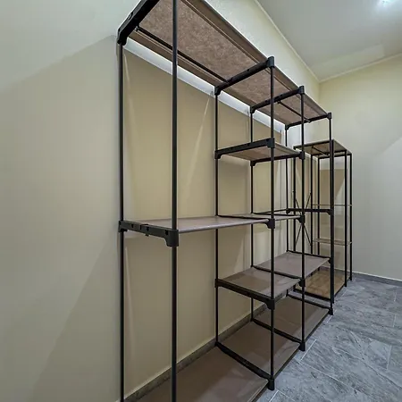 Tono House Apartman Paterno
