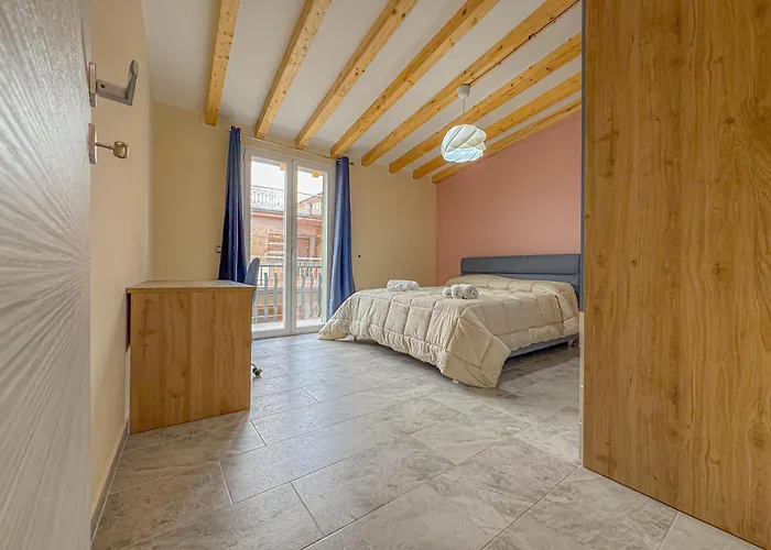 Tono House * Paterno