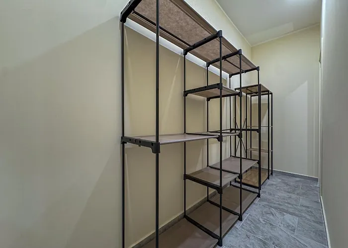 Tono House Apartman Paterno