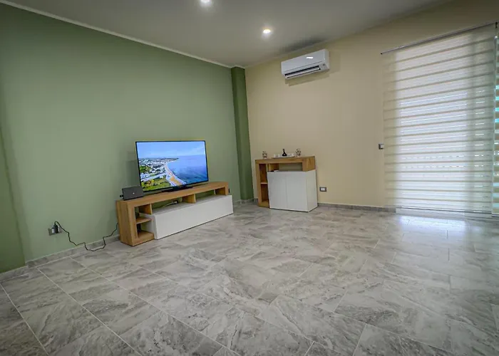 Tono House Apartman *